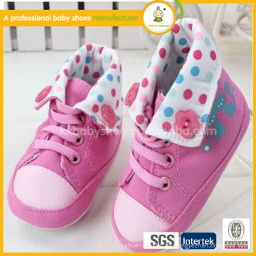 2015 Großhandel billig Slip-on Low-Top weichen Sohle Canves Baby Schuh